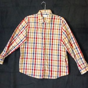 Alfred Dunner long sleeve men's shirt size 18. Shirt is 55% cotton 45% polyester